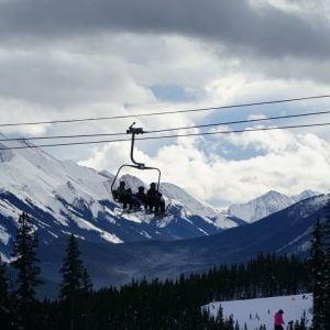 Nakiska_Lift-300x300