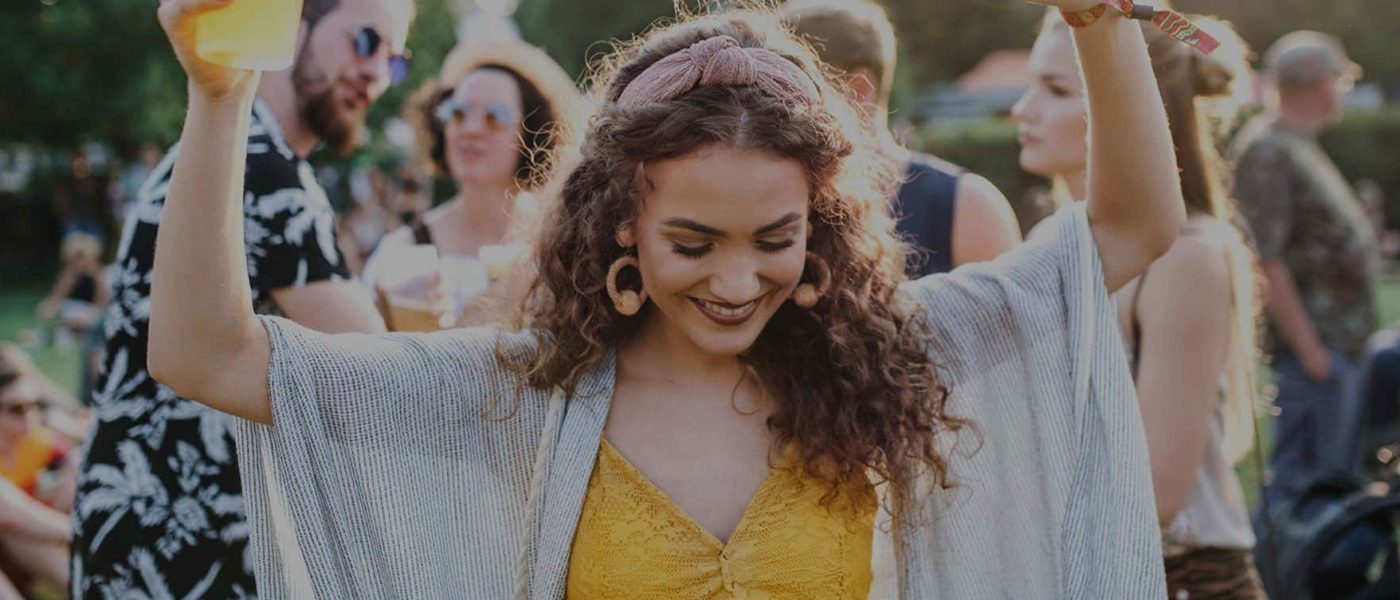 working-holiday-jobs-visa-for-uk-europe-canada-japan